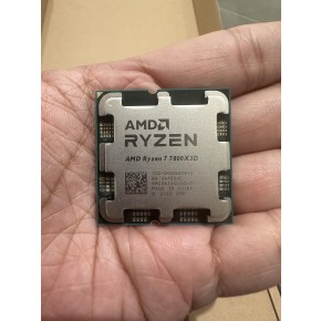 AMD Ryzen 7 7800X3D / 4.2GHz Boost 5.0GHz / 8 nhân 16 luồng / 104MB / AM5 NEW TRAY 36 THÁNG